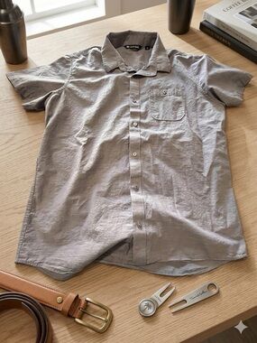 Travis Mathew Short-Sleeve Button-Down Shirt - Light Lavender